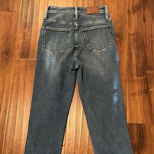 Brand new - without tags Madewell high rise jeans. Never worn